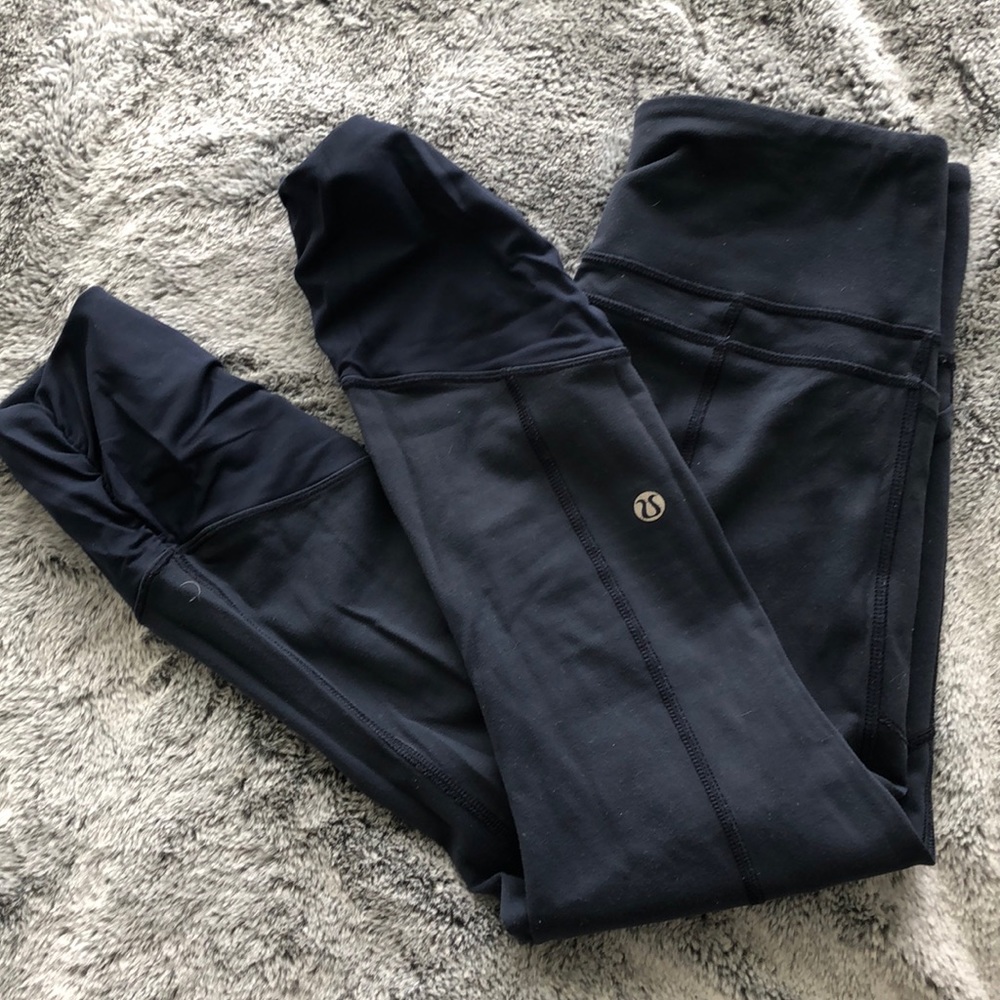 Lululemon side-pocket leggings